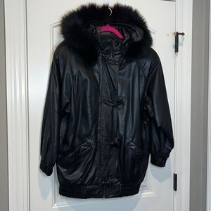 Vintage hooded black leather coat fox fur trim Avanti size S  timeless 90s Y2K